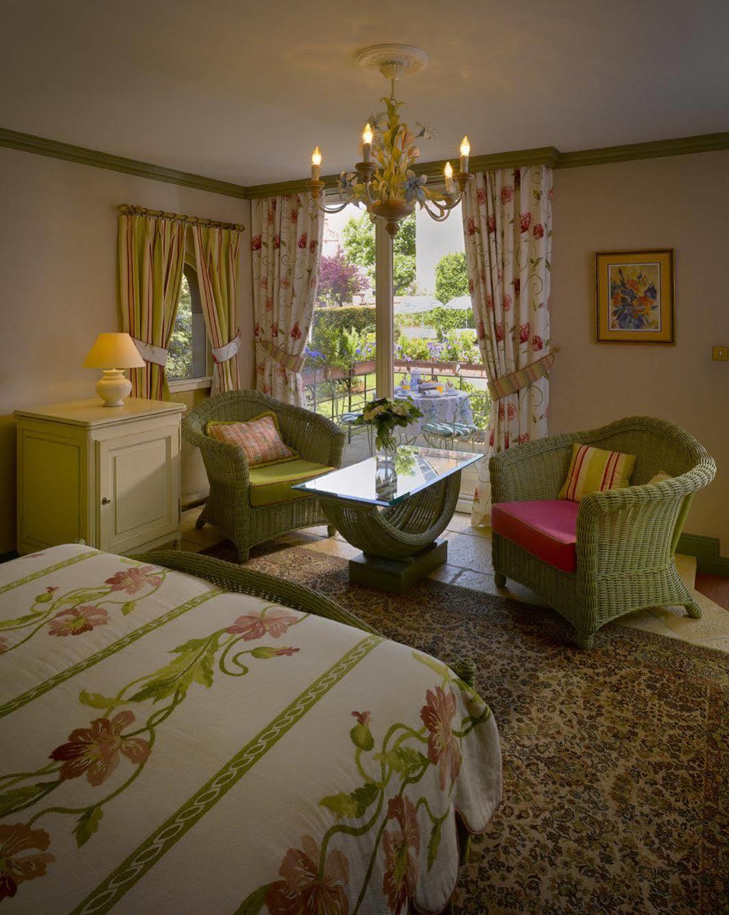 Hostellerie De La Pommeraie By Popinns Sélestat Room photo